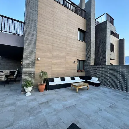 Con Gran Terraza *